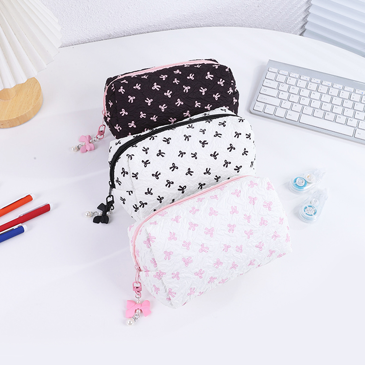 Stationery And Office Supply Stores - Retro bowknot pattern single-layer pencil case,