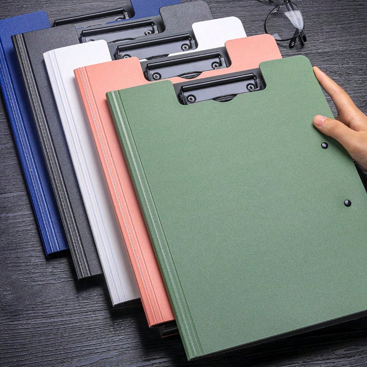 1pc A4 Hard Shell Clipboard Wi – Office Stationery And Supply Bewertung und Preis